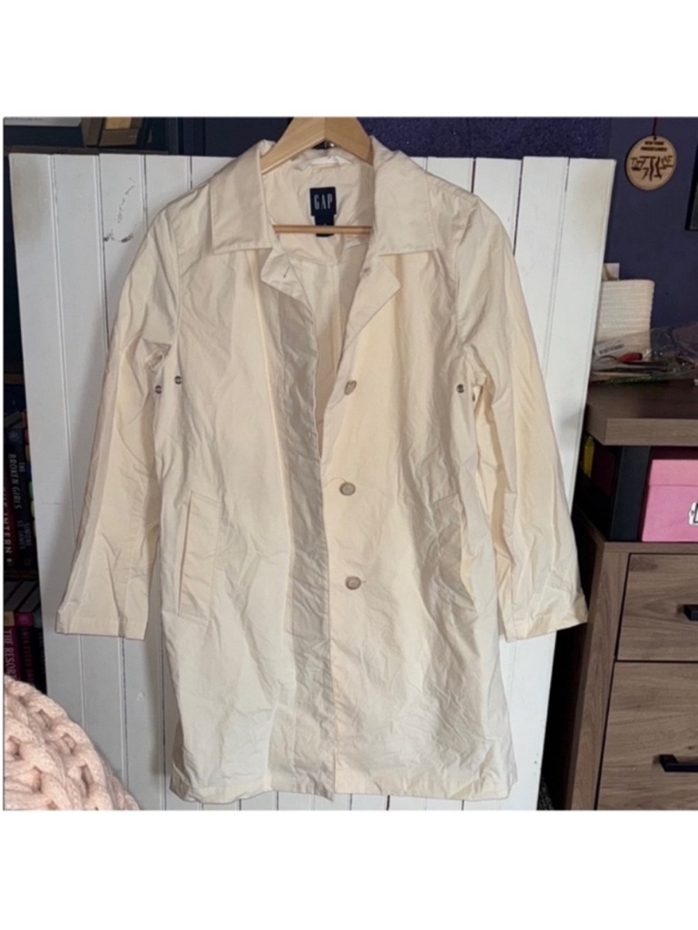 GAP Lightweight Jacket Cream Size M